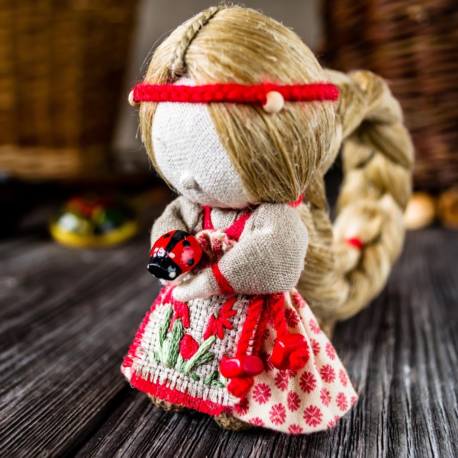 Славянские куклы-обереги на удачу и женское счастье